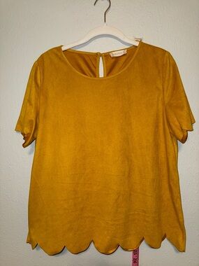 Altar'd State Mustard Scallop Hem Short Sleeve Top